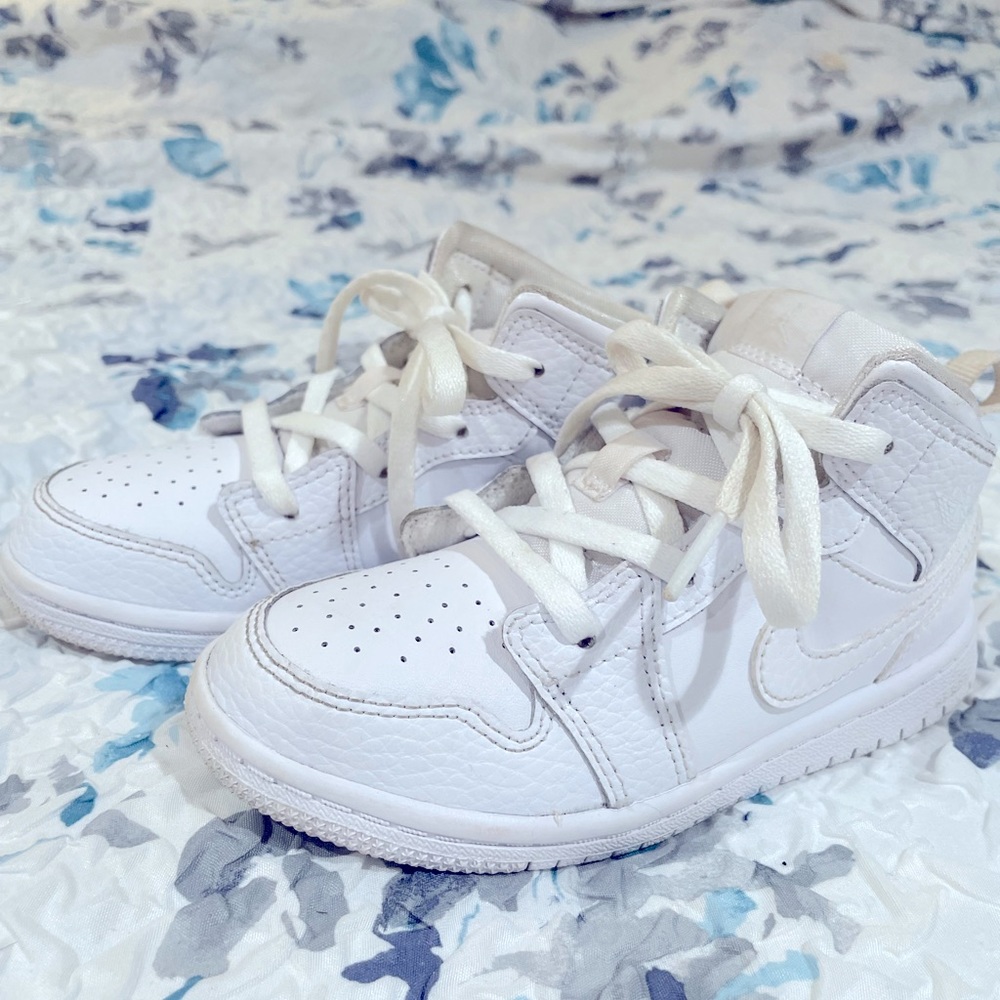 Boys Air Jordan 1 Mid TD “Triple White” Size 10C